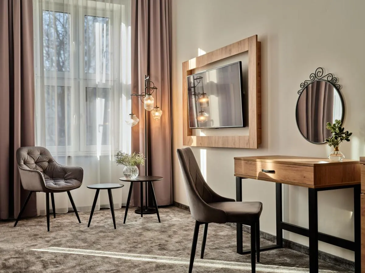 Image 2 of 1891 Garni Hotel