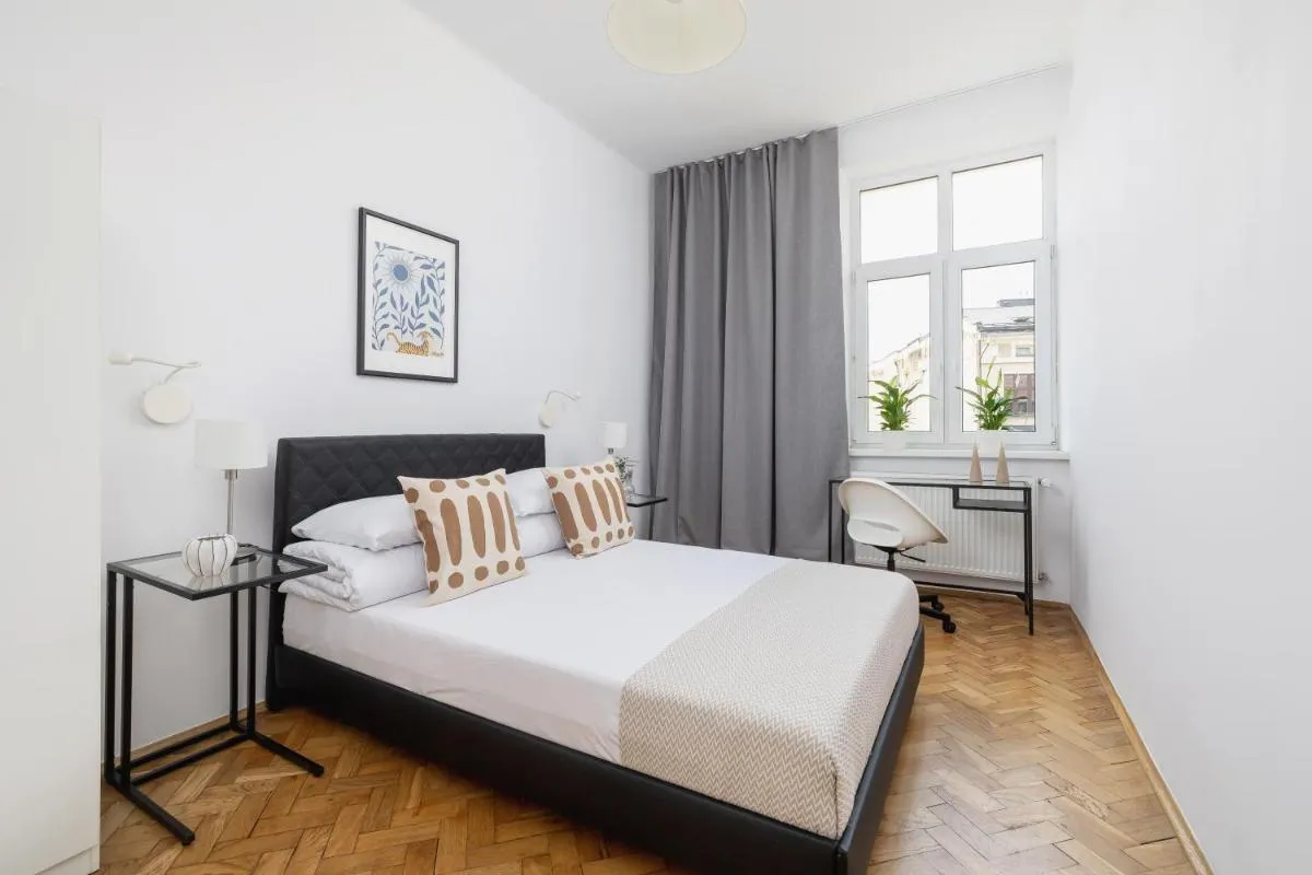 Image 6 of 1-Bedroom Apartment with Balcony – Długa 65