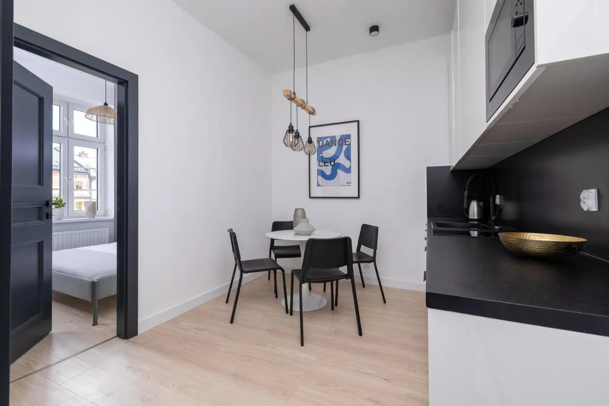 Image 2 of 2-bedroom apartment – Starowiślna 69 street