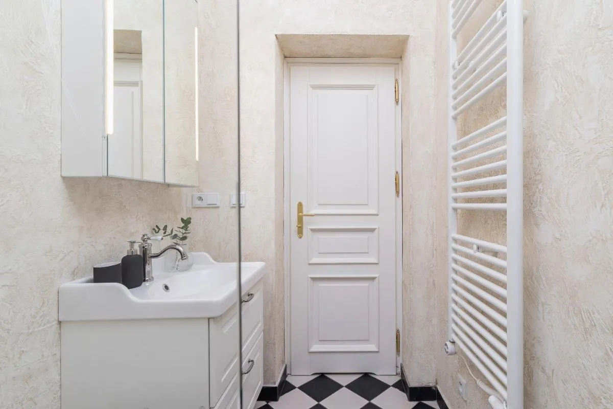Image 2 of 3-Bedroom Apartment – Rejtana 10