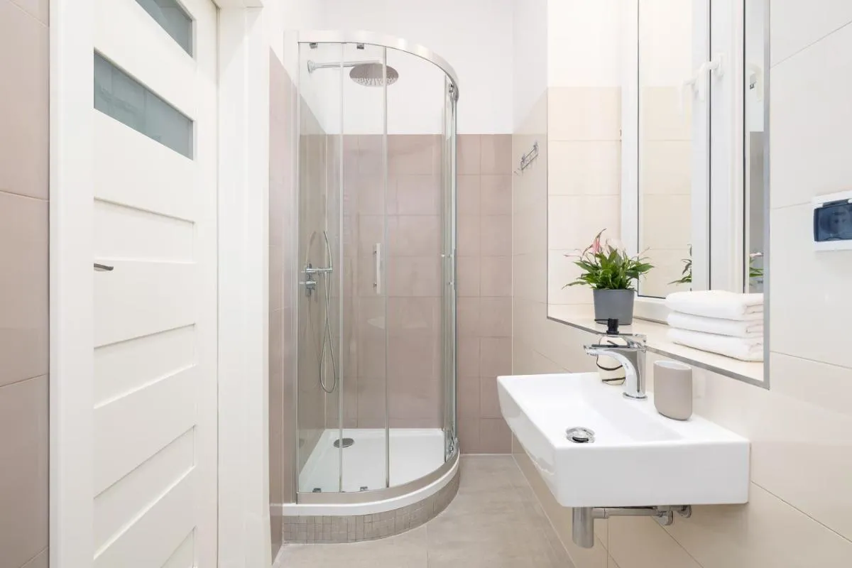 Image 2 of 3-bedroom apartment – Old Town- Blich 9