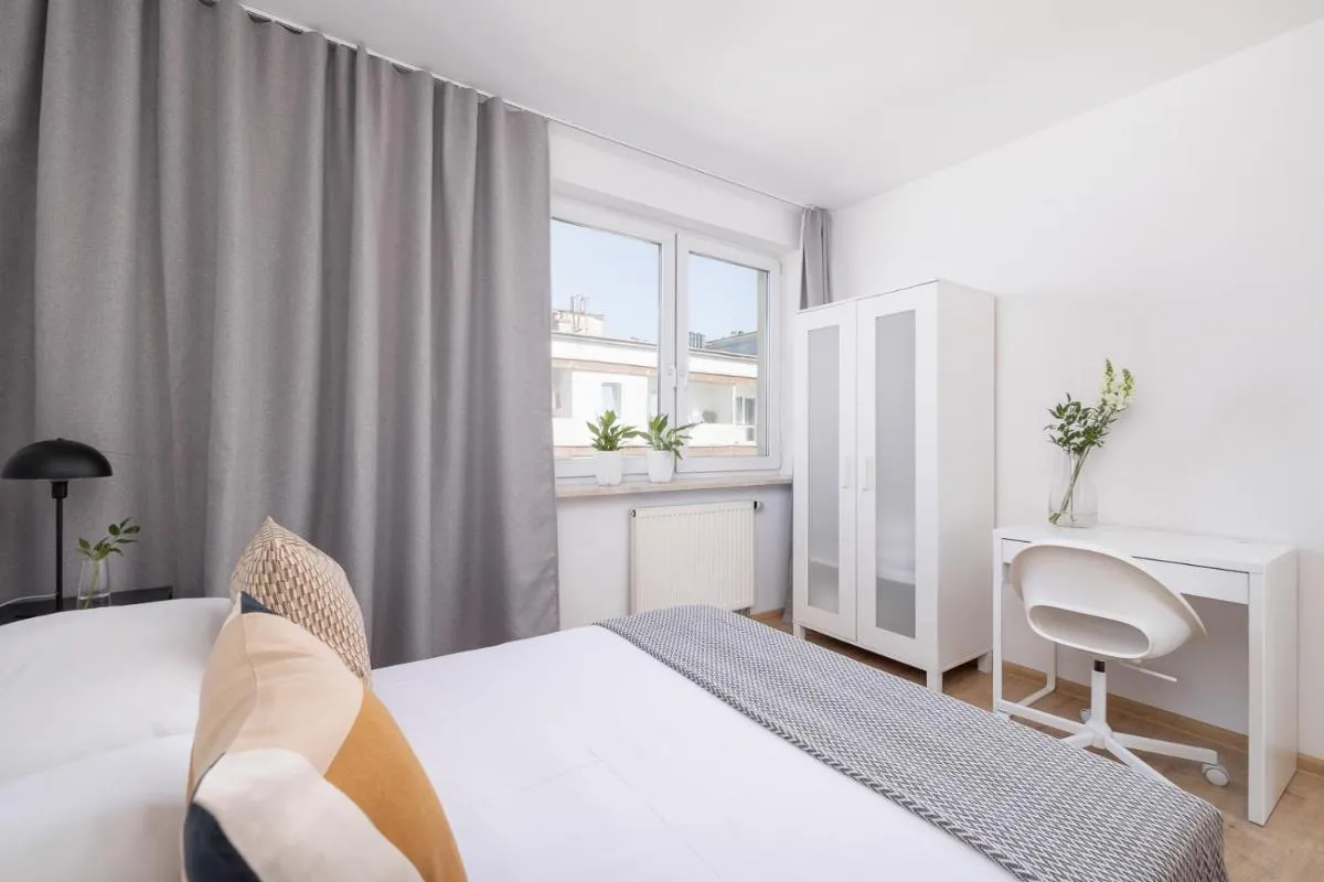 Image 1 of 4 bedroom apartment with a balcony – Prochowa 1