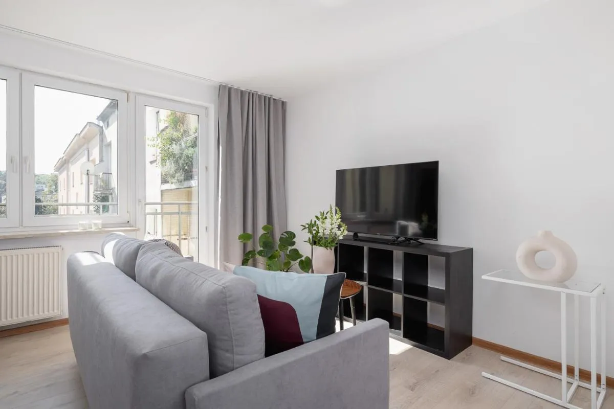 Image 4 of 4 bedroom apartment with a balcony – Prochowa 1