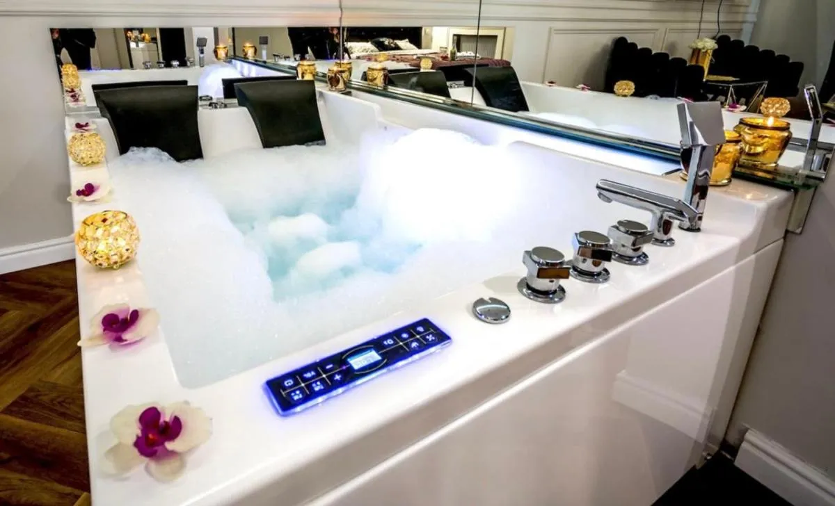 Image of Apartament Shine Prywatne Jacuzzi Starowiślna Kraków