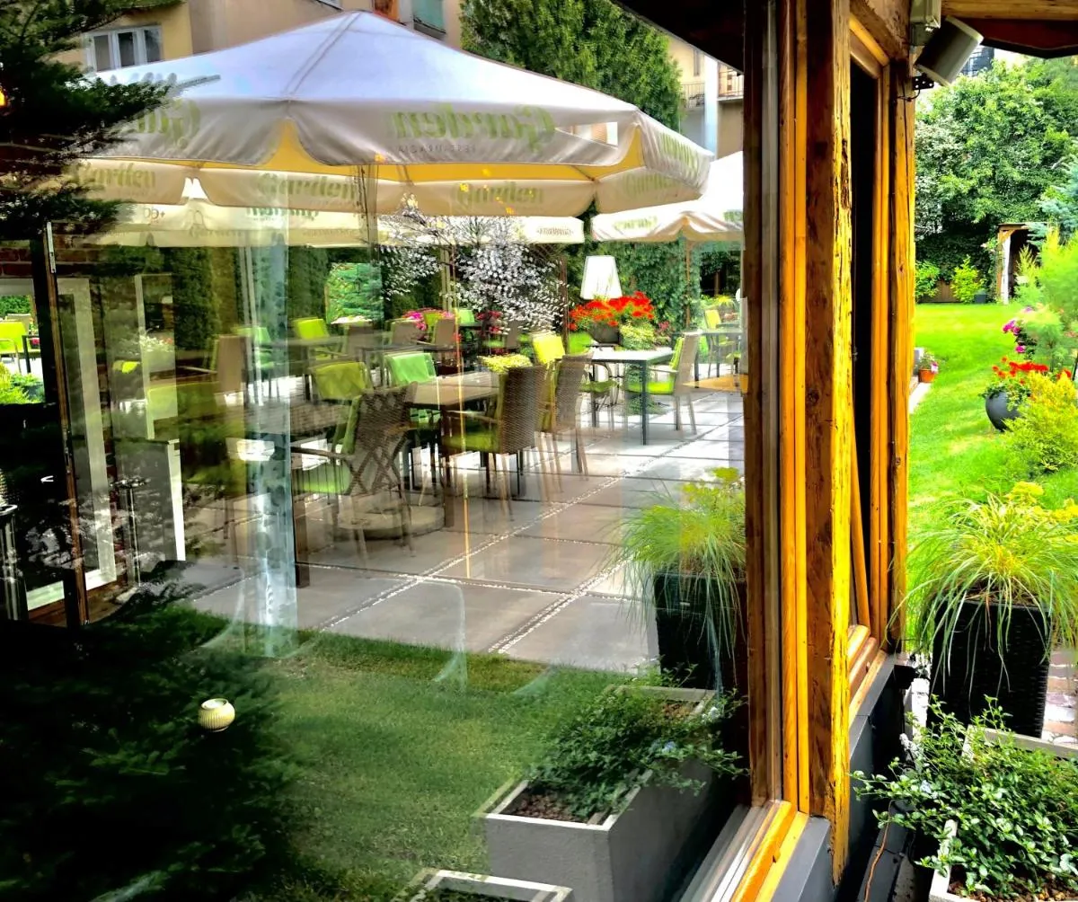 Image 3 of Art & Garden Residence