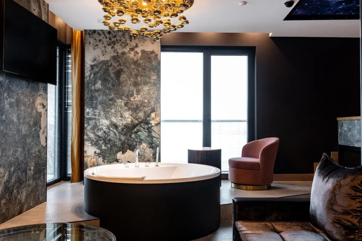 Image 4 of Art Suites Luxury Hotel
