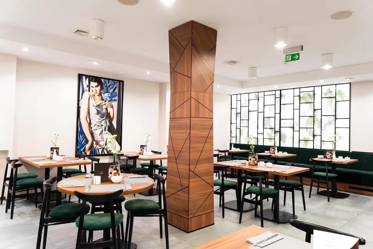 Image 3 of Ascot Premium Hotel