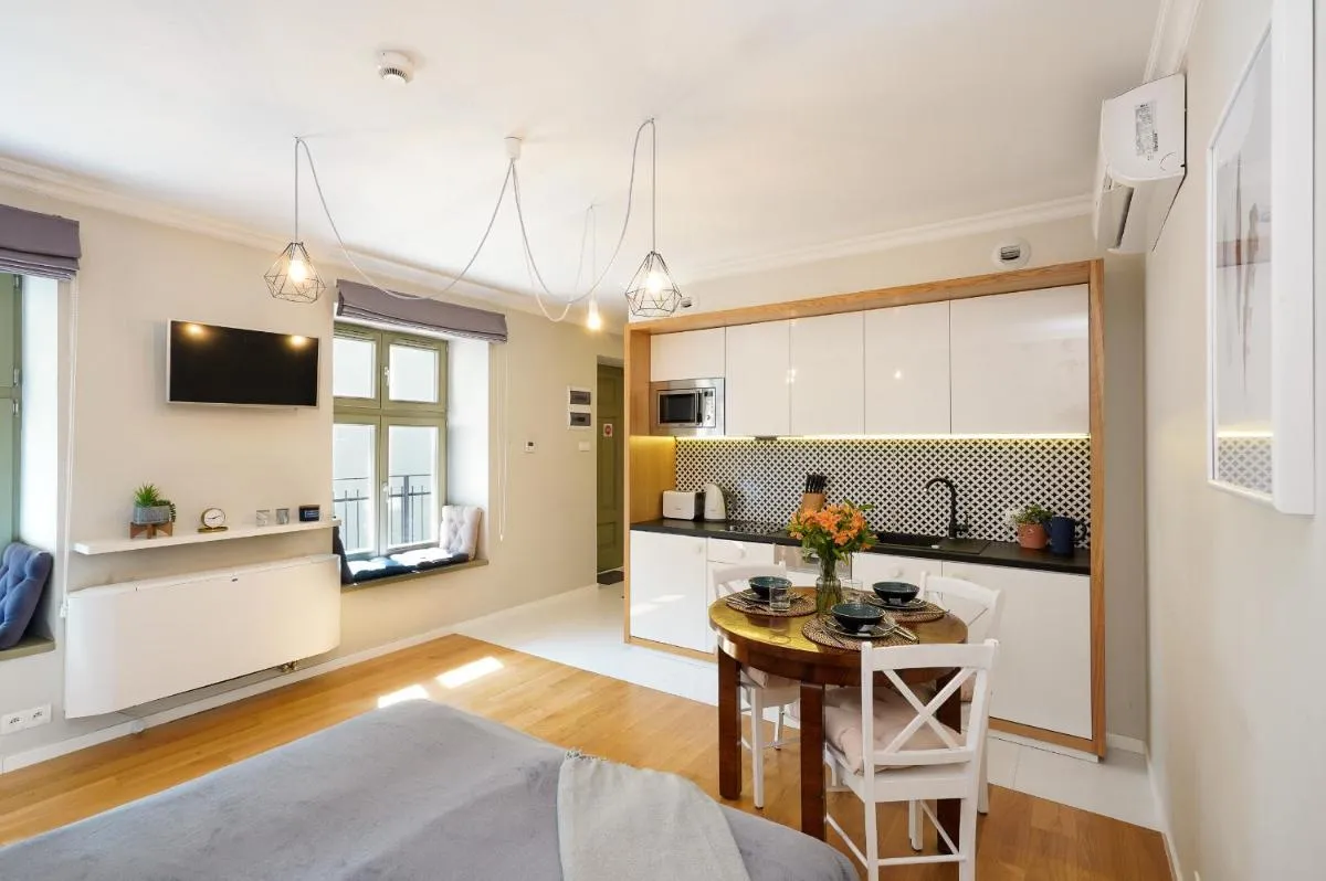 Image 1 of Avium Old Town Apartments
