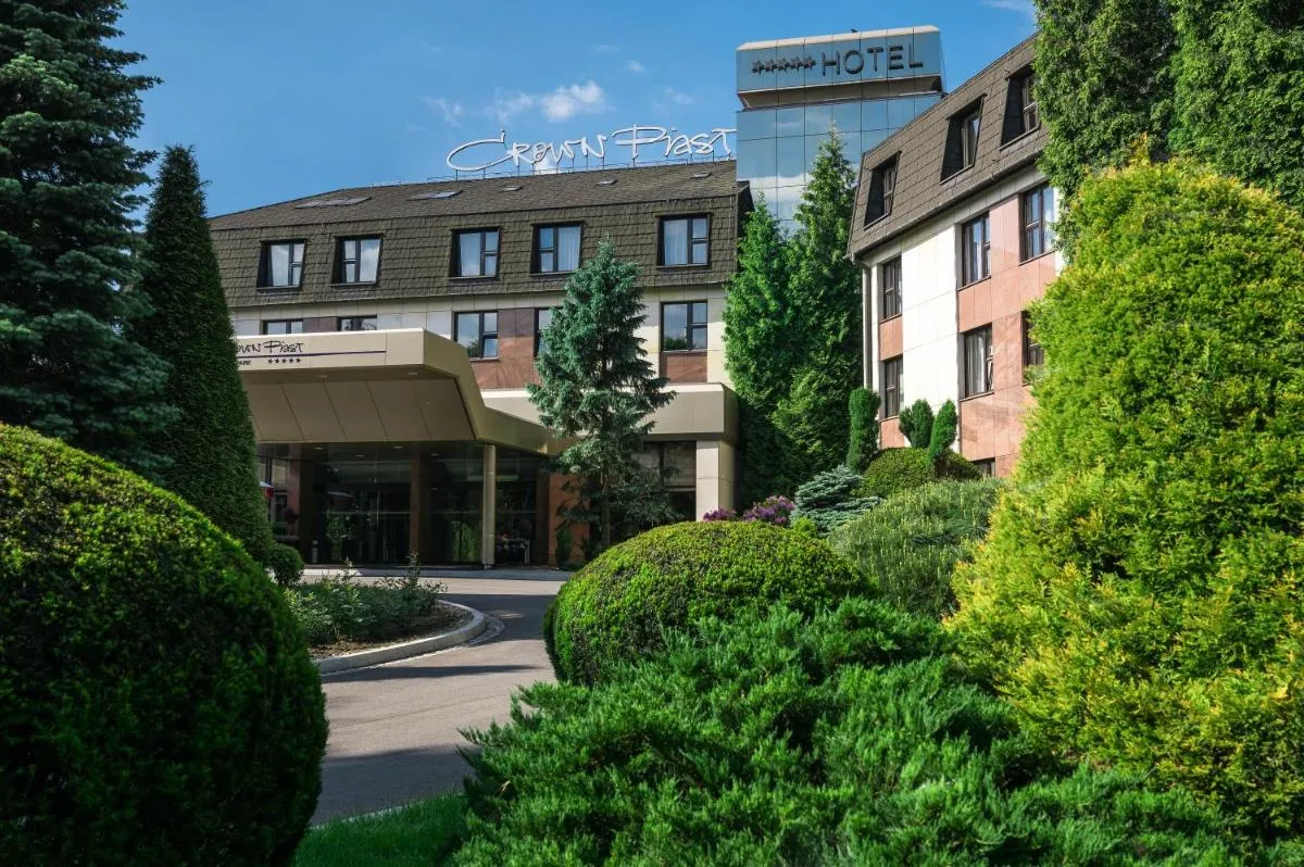 Image 5 of Booking Hotel Crown Piast & Spa