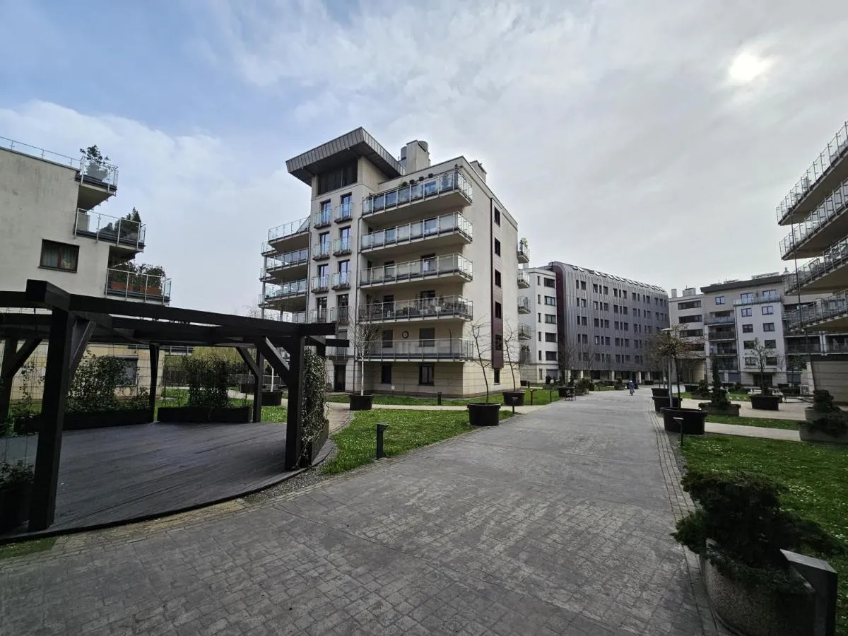 Image 4 of Bulwary Wiślane Kraków Apartament Ludwinowska przy Forum by Noclegi Renters