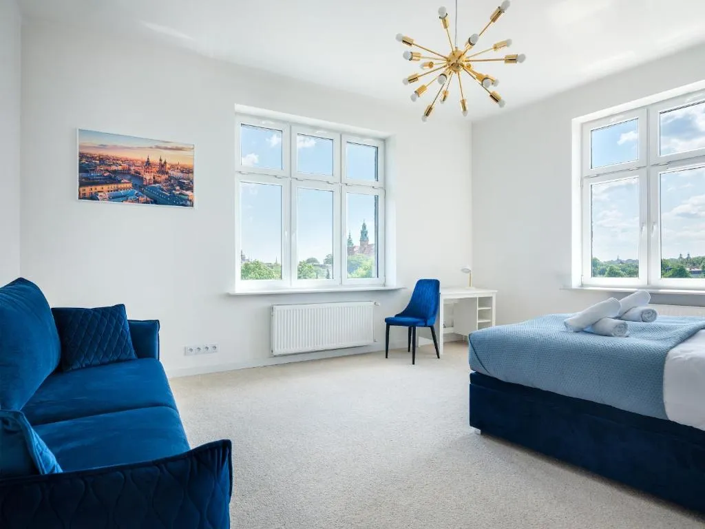 Image of Castle View Apartments by Tyzenhauz