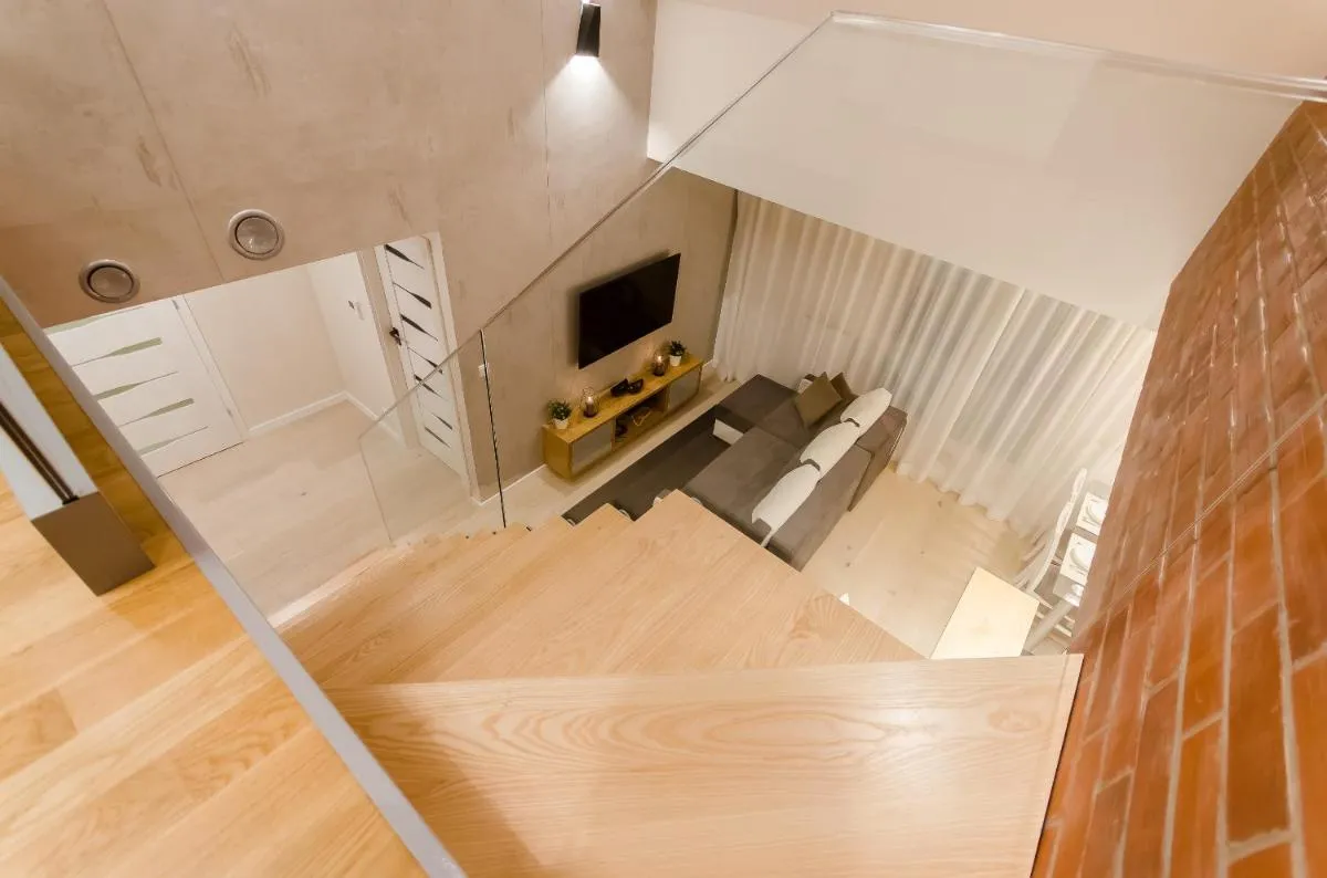 Image 4 of Central Penthouse with terrace