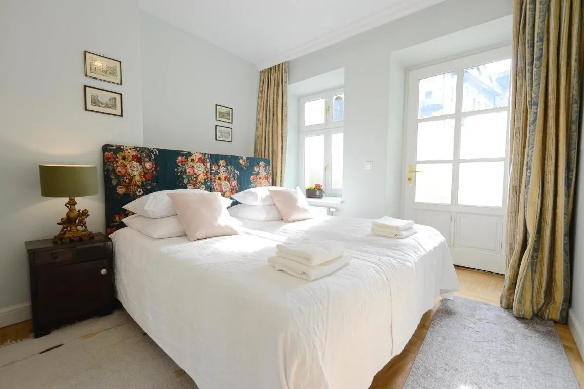 Image of Crystal Suites Chez Helena