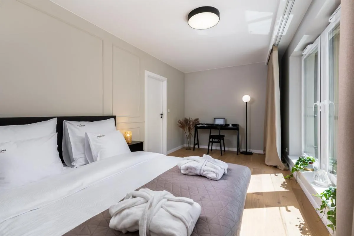 Image 1 of EXCLUSIVE Aparthotel Kraków Lubicz 40