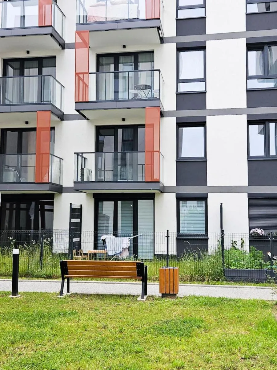 Image 4 of Elegant Two-Room Apartment, City Center, Balcony