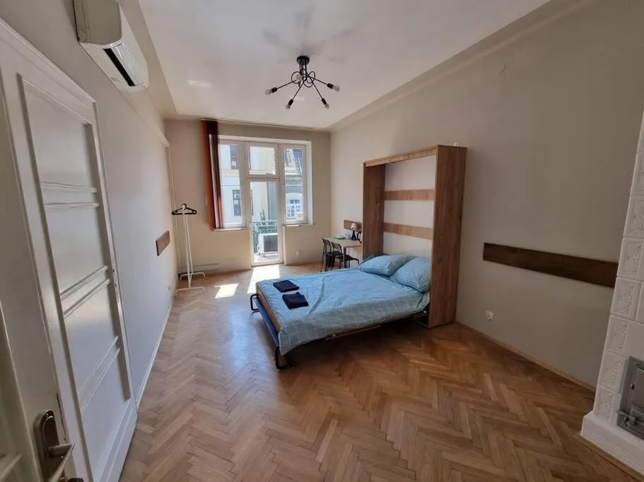 Image of Fantastic KRK – KR63 Pokój C
