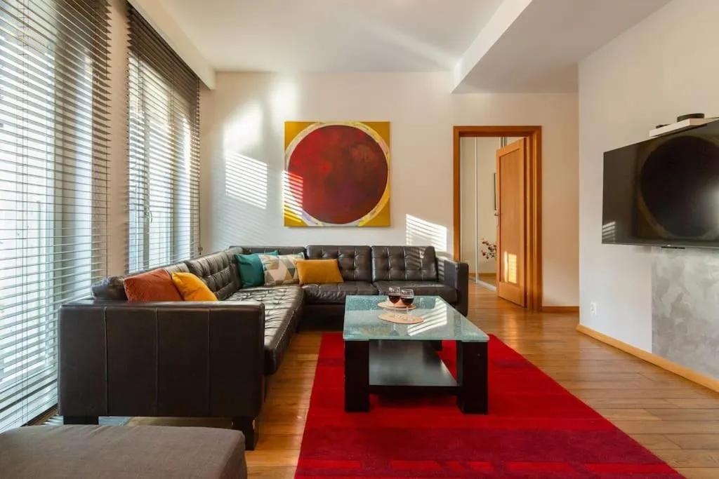 Image of Haven, 2-bedroom apartment w/underground parking!