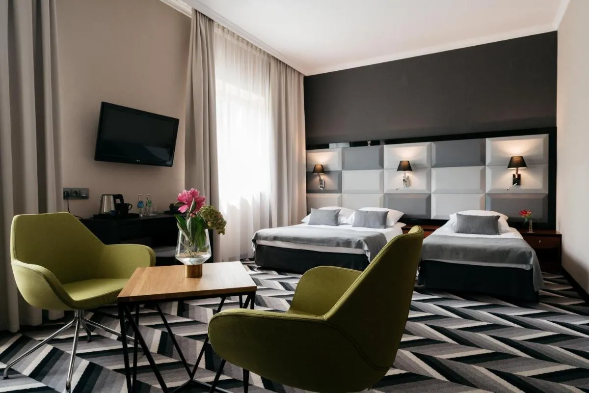 Image 1 of Hotel Apis