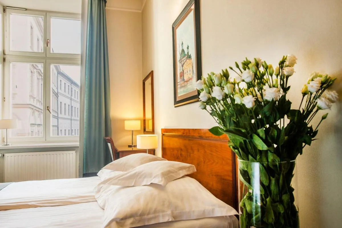 Image 1 of Hotel Senacki