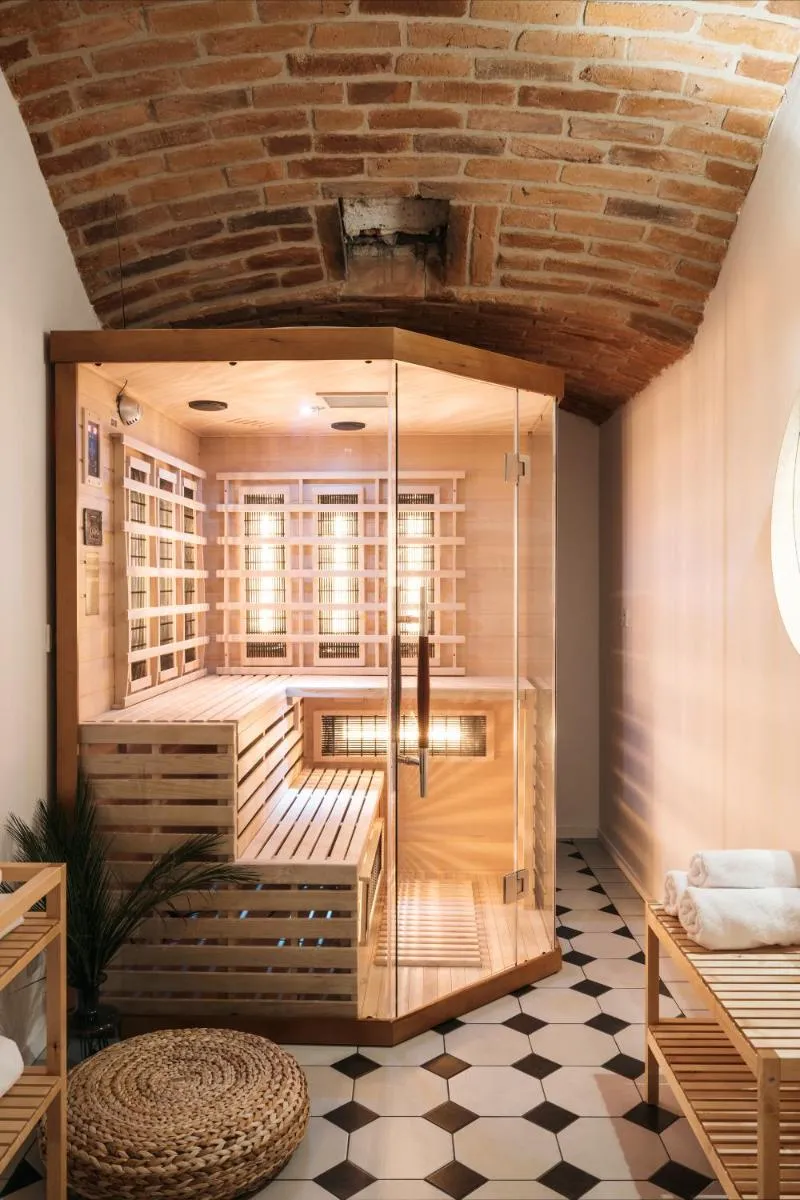 Image 4 of House of Loft Affair