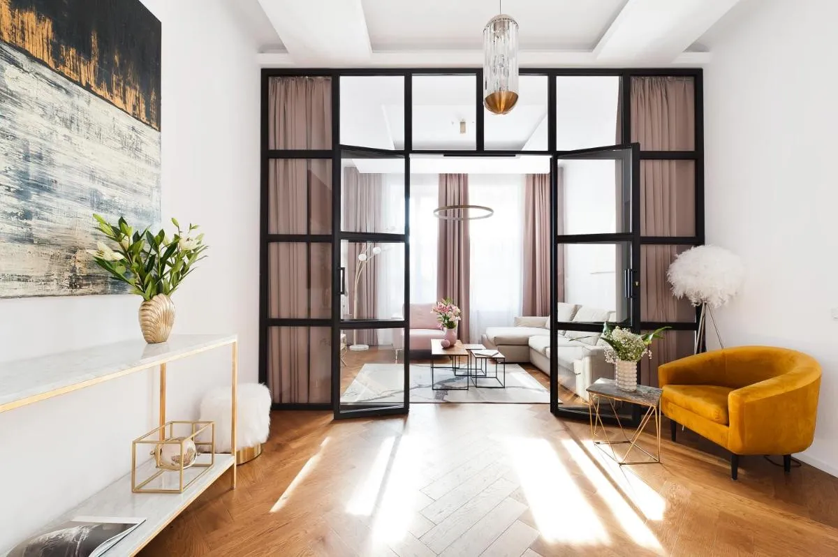 Image 2 of House of Loft Affair