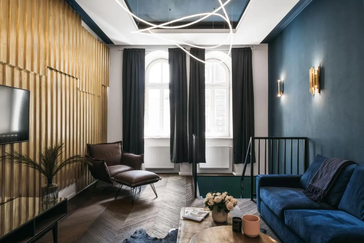Image 6 of House of Loft Affair