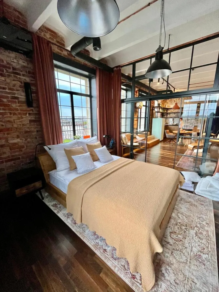 Image 3 of Loft21