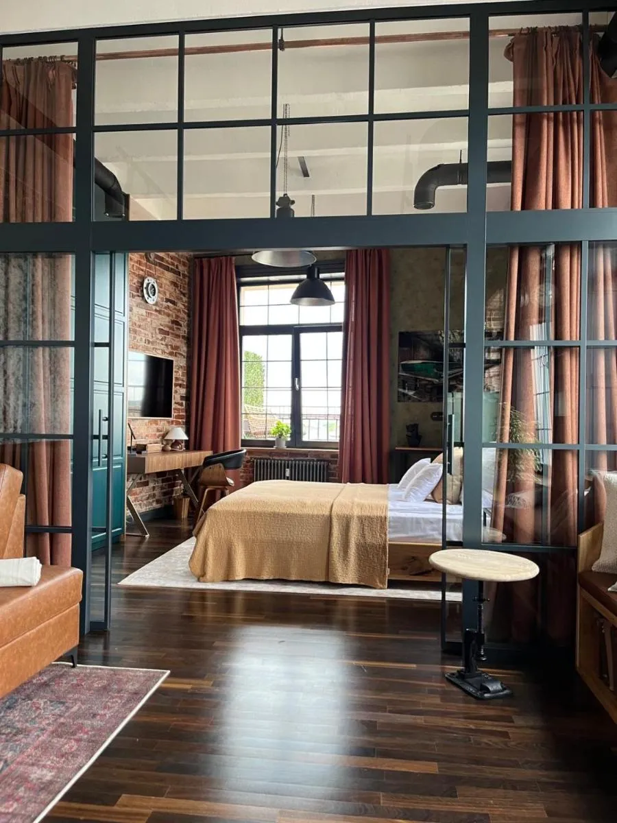 Image 6 of Loft21