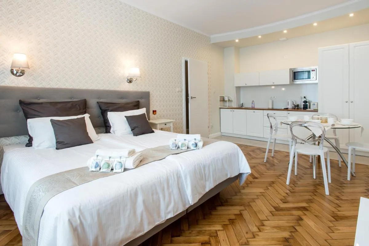 Image 2 of Luxe Living Krakow