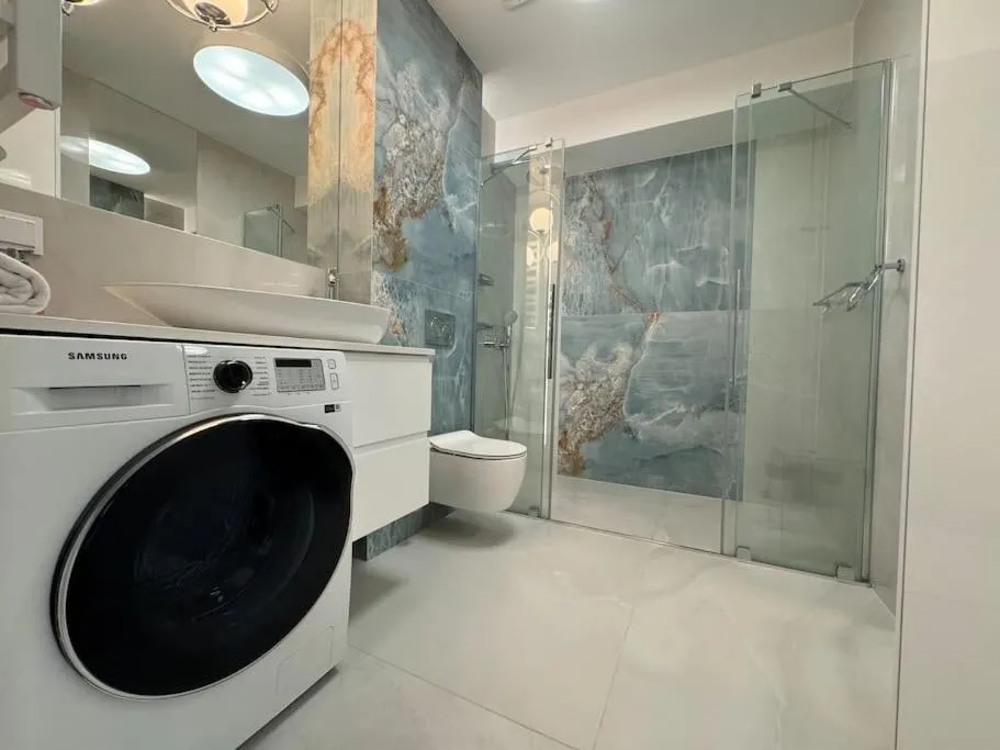Image 2 of Luxuriously decorated apartment in a calm district of Krakow