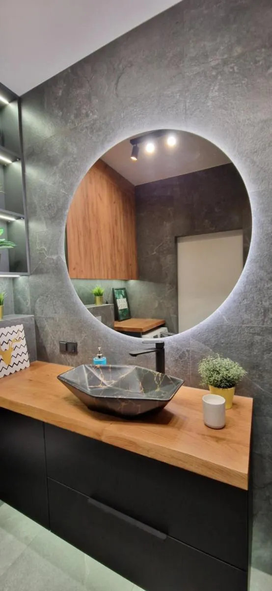 Image 2 of Luxury Modern Apartment CityBeat#11