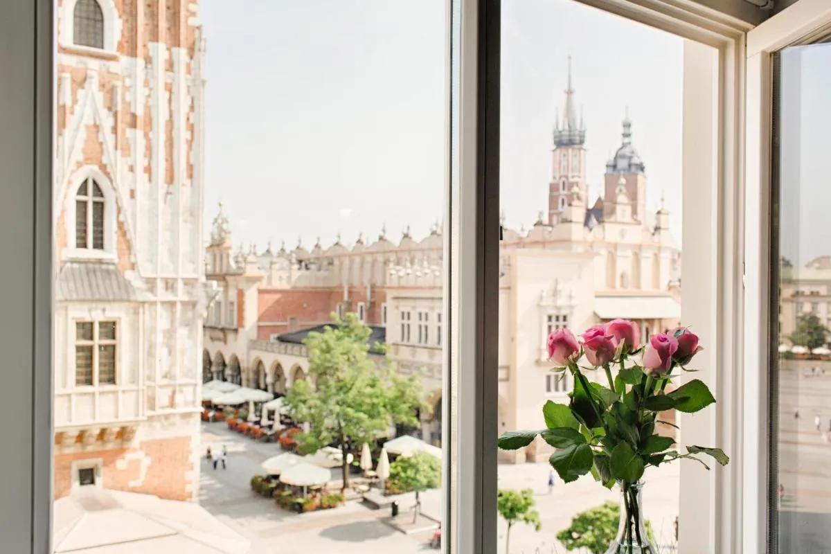 Image 1 of Main Square Apartments