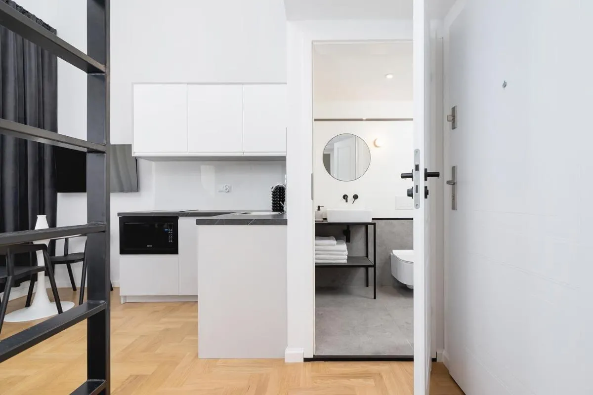 Image 1 of Main Square – Modern Apartment – 7 Gertrudy street