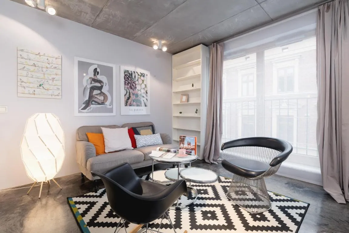 Image of Modern and Elegant Apartment with Bathub in Cracow Center by Noclegi Renters