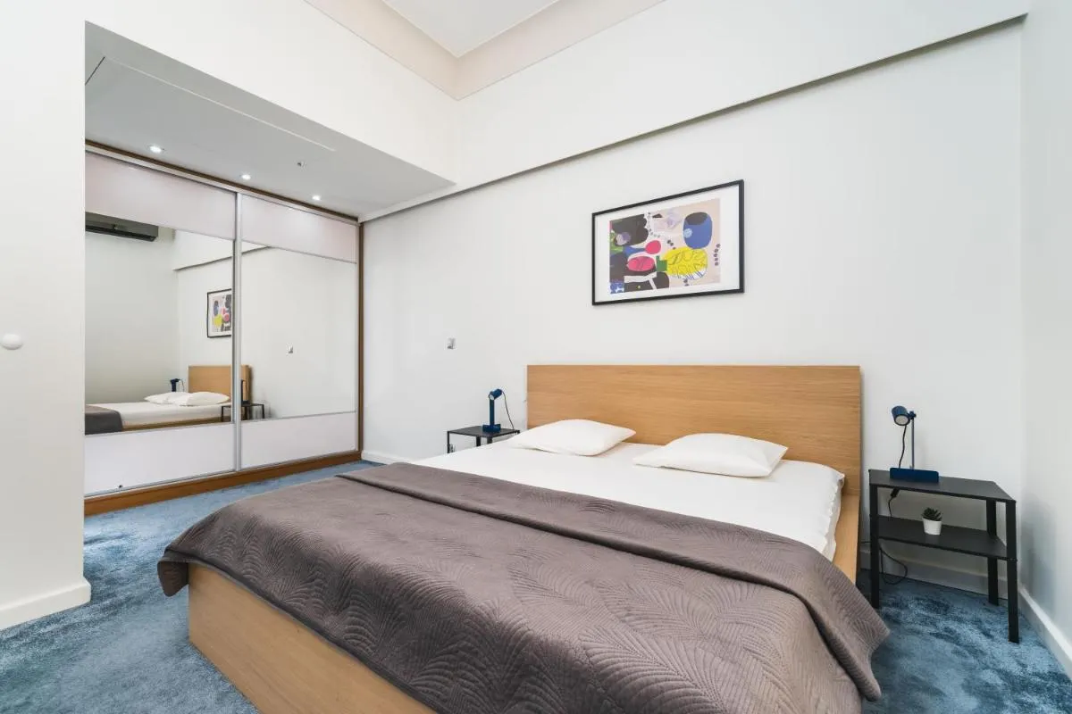 Image 6 of Old Town Luxe Retreat – King Bed – Steps to Main Square
