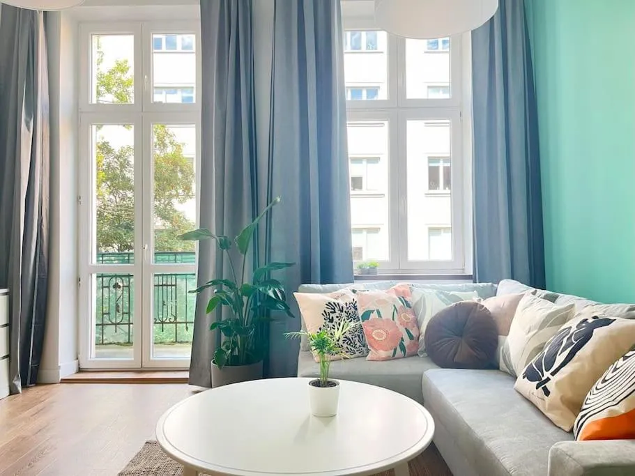Image 1 of Piękny Apartament w Sercu Krakowa dla 8 osób