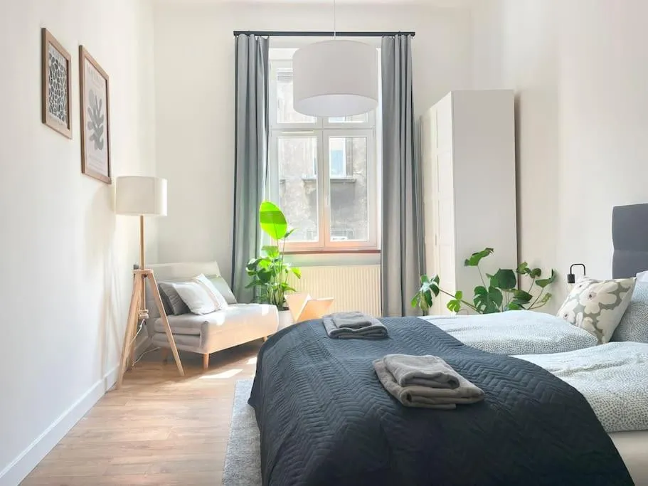 Image 2 of Piękny Apartament w Sercu Krakowa dla 8 osób