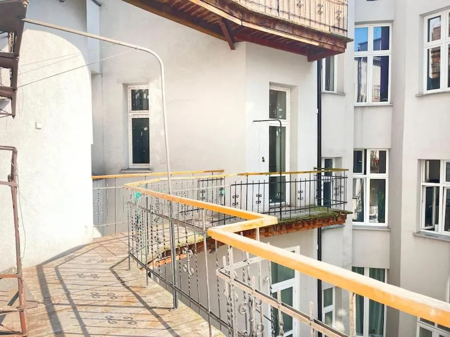 Image 6 of Piękny Apartament w Sercu Krakowa dla 8 osób
