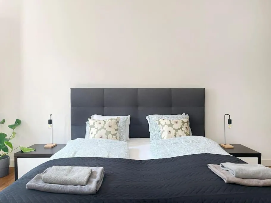 Image of Piękny Apartament w Sercu Krakowa dla 8 osób
