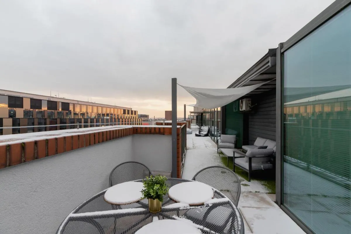 Image 2 of Politechnika Krakowska Apartment by Renters Prestige