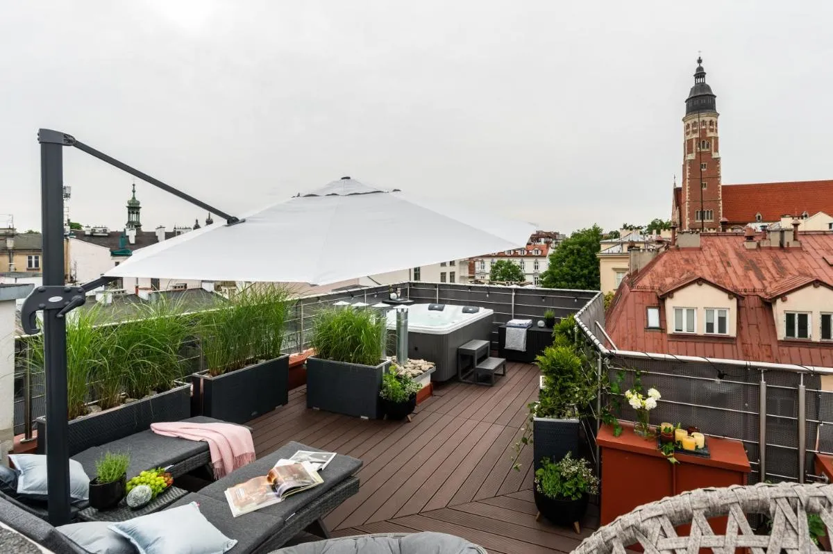 Image 2 of Rooftop Wawel view with jacuzzi l luxury apartment
