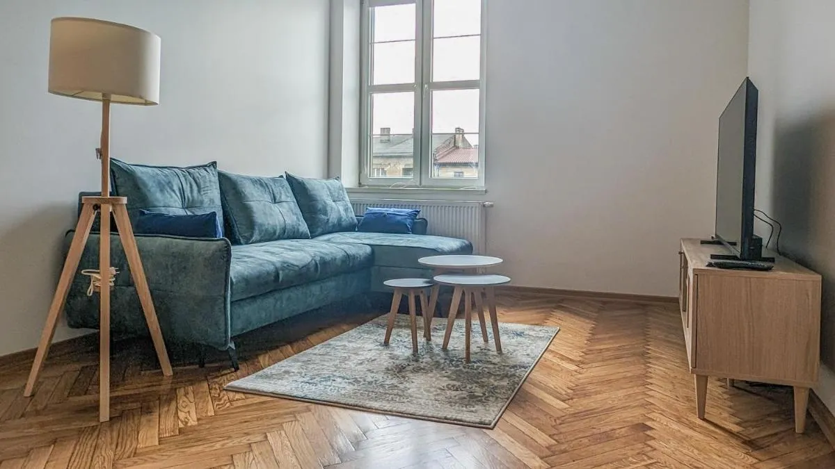 Image 4 of Sunny Corner