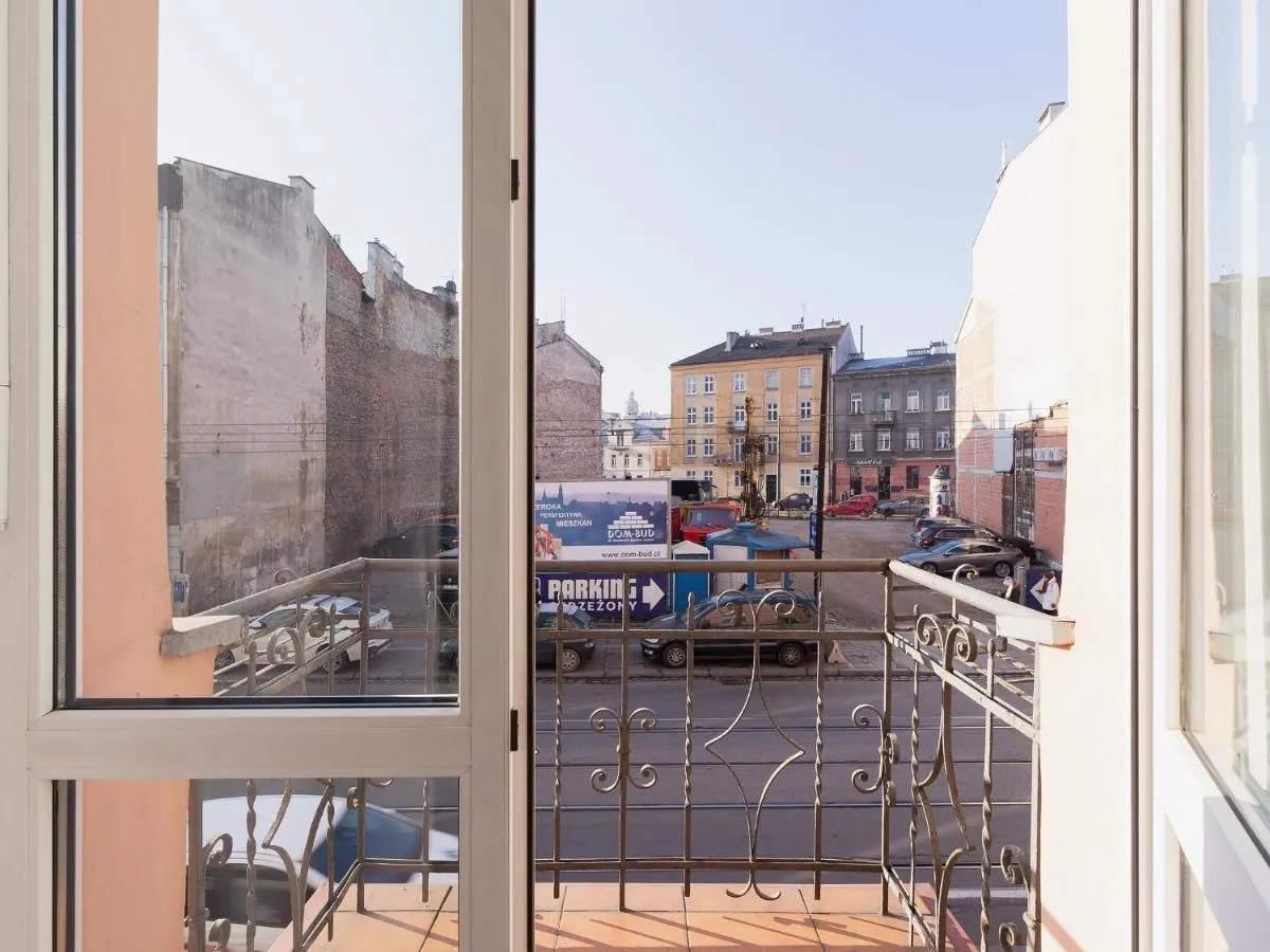 Image 5 of Two Bedroom Apartment – Starowislna 66