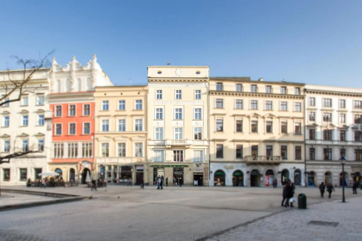 Image 2 of Venetian House Market Square Aparthotel