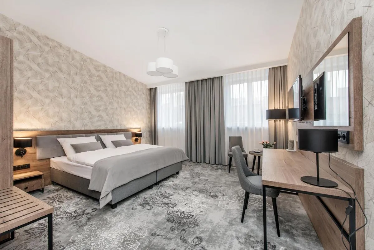 Image 1 of Vinfort Aparthotel