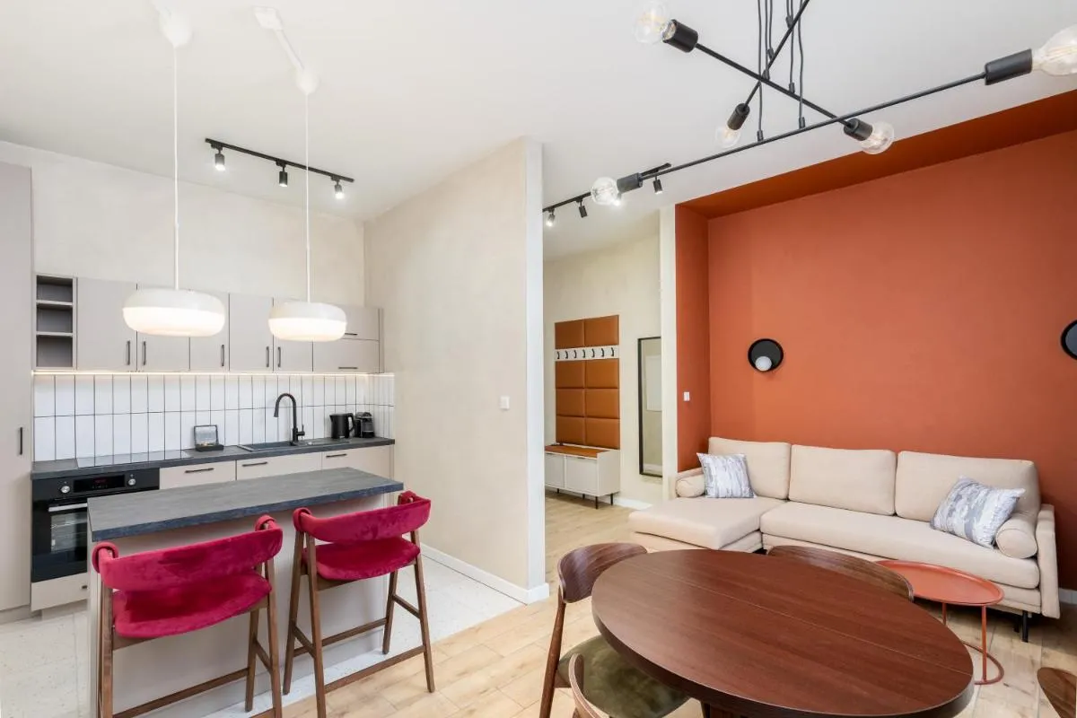Image 2 of 1898 Parkside Boutique Residence