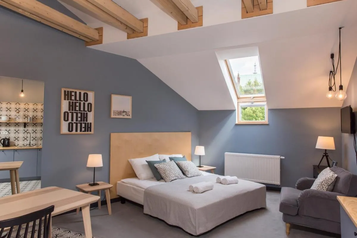 Image 1 of 19Rooms