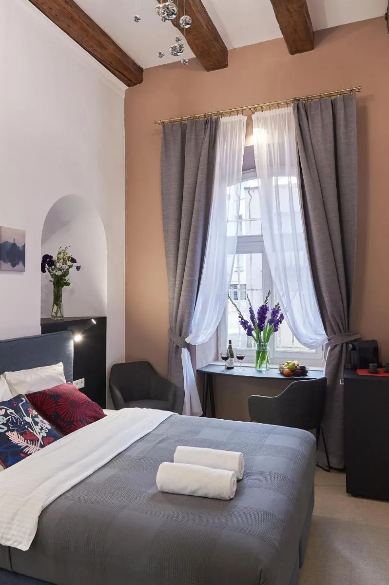 Image 3 of 7 HEAVEN Elegant Rooms KRAKÓW Old Town