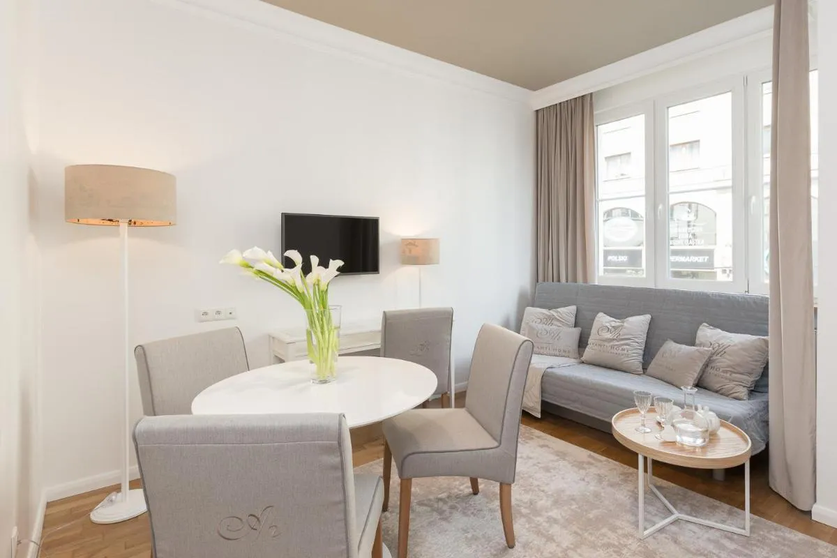 Image 4 of AVANTI Home