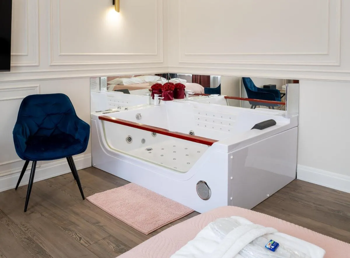 Image 2 of Apartament Glamour Prywatne Jacuzzi Starowiślna Kraków